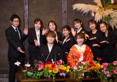 本物の結婚式やホテルの企画運営を学生と現場のプロが一緒に創りあげます